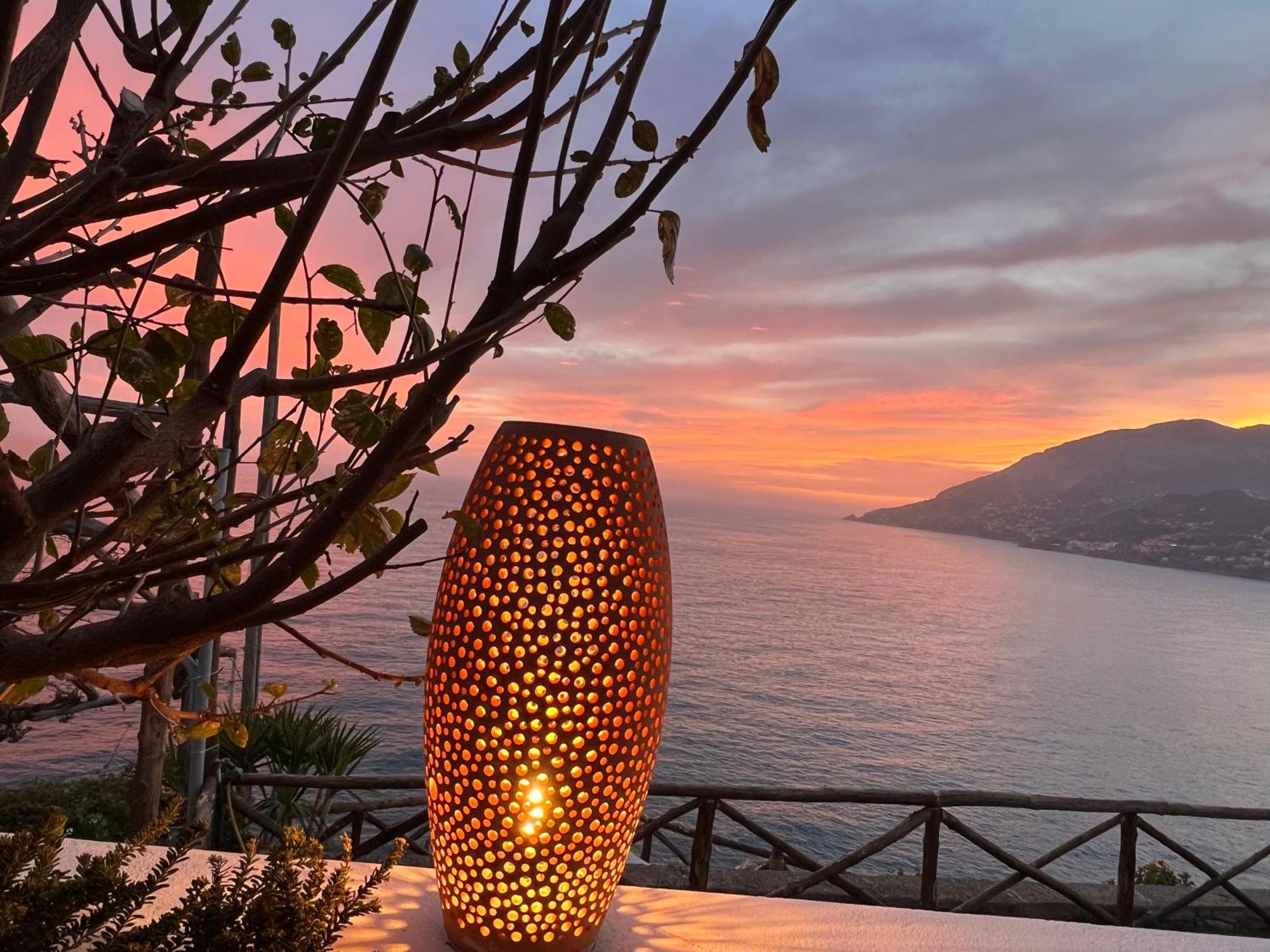 Villa Anna Майори Экстерьер фото